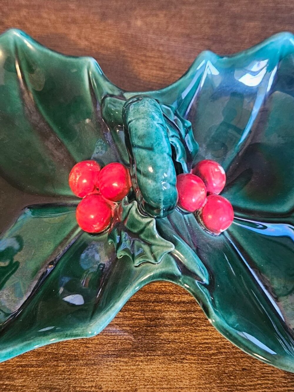 Handled Candy Relish Divided Dish Lefton Green Holly Leaves & Berries #1349